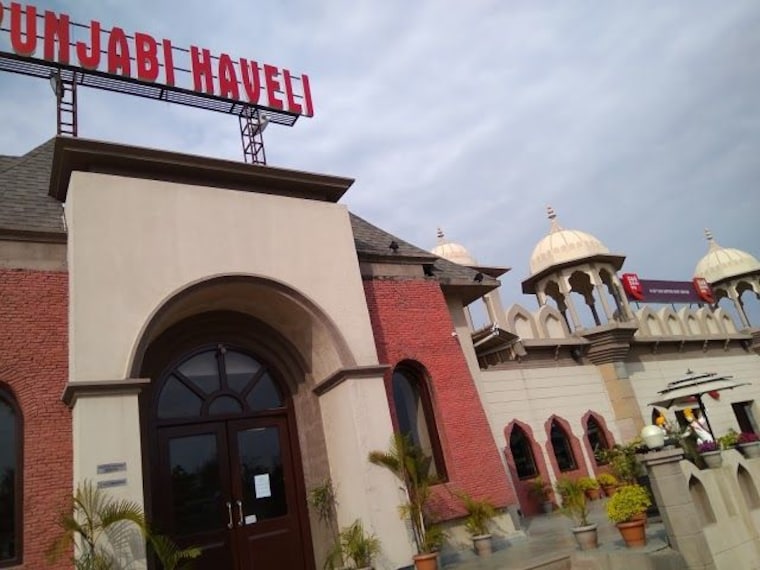Punjabi Haveli-2